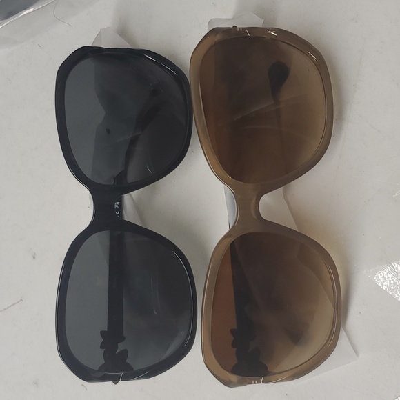 NEW Coach L1033 Integration Flower Sunglasses BLACK/ DARK GERY (4538) - Picture 6 of 12